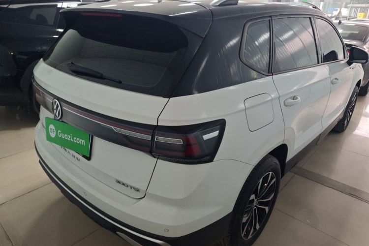 Used Volkswagen Tharu 2023 300TSI Two-Wheel-Drive Crescent Edition
