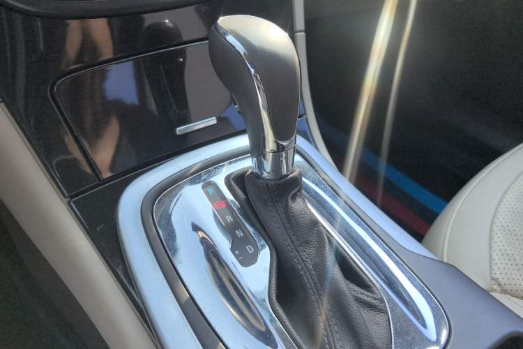 Used Buick Regal 2014 2.0L Leading Fashion Edition
