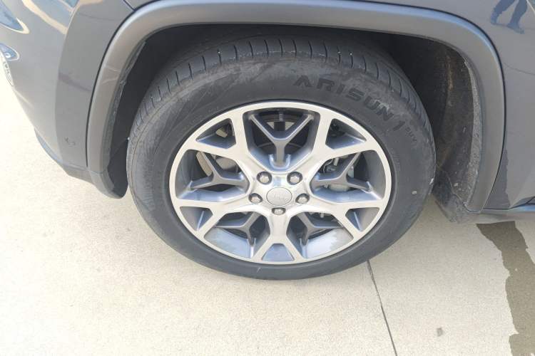 Used  Grand Cherokee 2020 3.0L Elite Navigation Edition