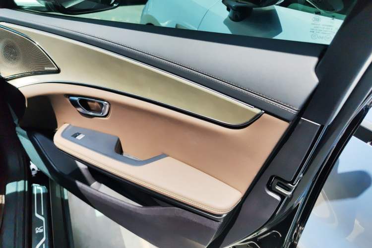 Used BYD Han 2025 DM-i 125KM Prestige Model
