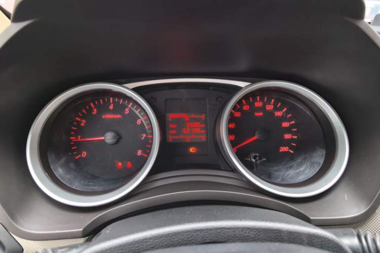 Used Wuling Hongguang 2019 1.5L S Standard Version China VI LAR
