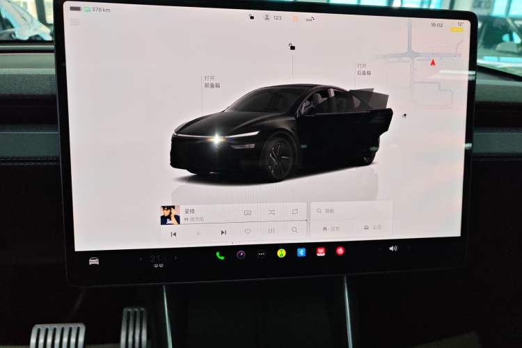 Used Tesla Model Y 2025 Rear-Wheel-Drive Version