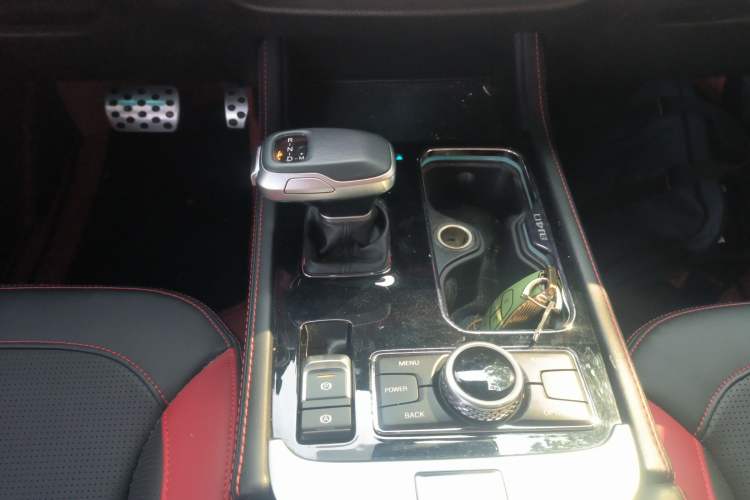 Used BAIC Off-Road BJ40 2023 2.0T Automatic Four-Wheel Drive Urban Hunter Edition Chivalrous Type
