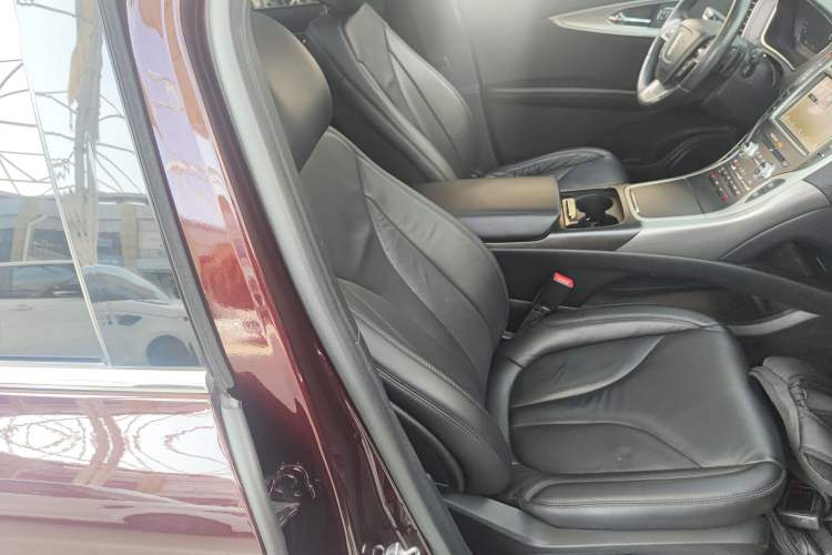 Used Lincoln Nautilus 2019 2.0T Two-Wheel Drive Luxury Edition China VI Standard
