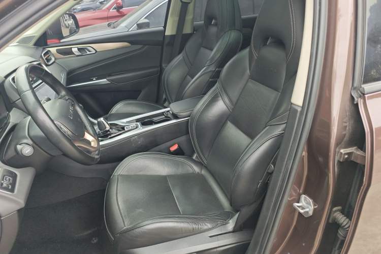 Used Lynk & Co 01 2017 2.0T Two-Wheel Drive Pro Edition
