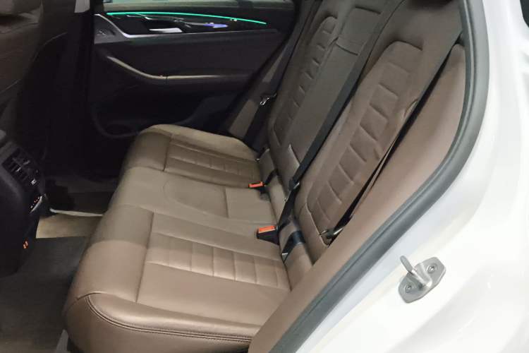 Used BMW X3 2020 xDrive30i Luxury Model with M Sport Package
