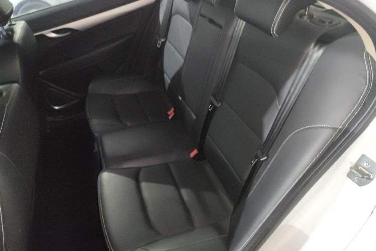 Used Geely Auto Emgrand 2018 1.5L Manual Upward Connect Edition
