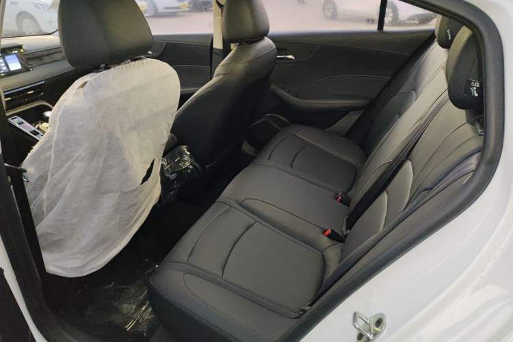 Used Roewe i5 2023 1.5L CVT Luxury Edition