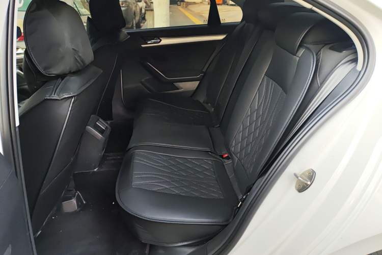 Used Volkswagen Lamando 2019 230TSI DSG Vision Edition China VI Standard
