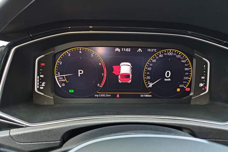 Used Volkswagen T-ROC 2021 280TSI DSG Two-Wheel Drive Comfort Connect Edition
