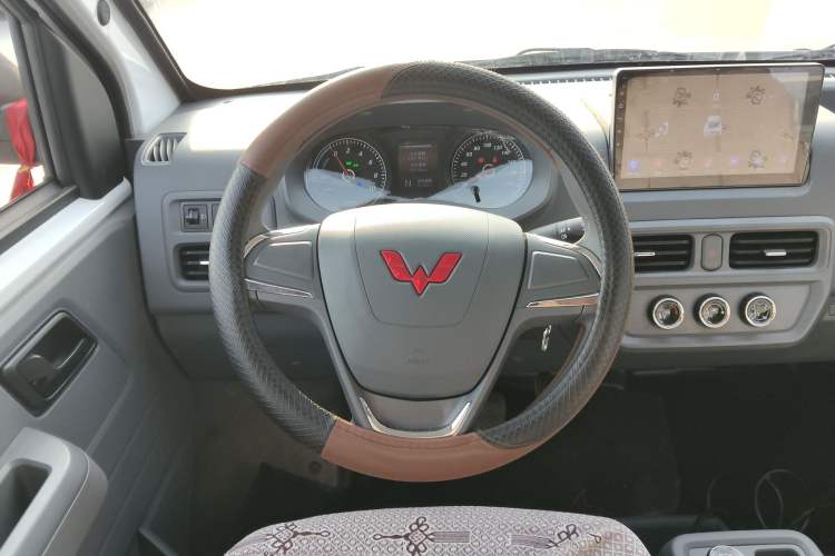 Used Wuling Yangguang 