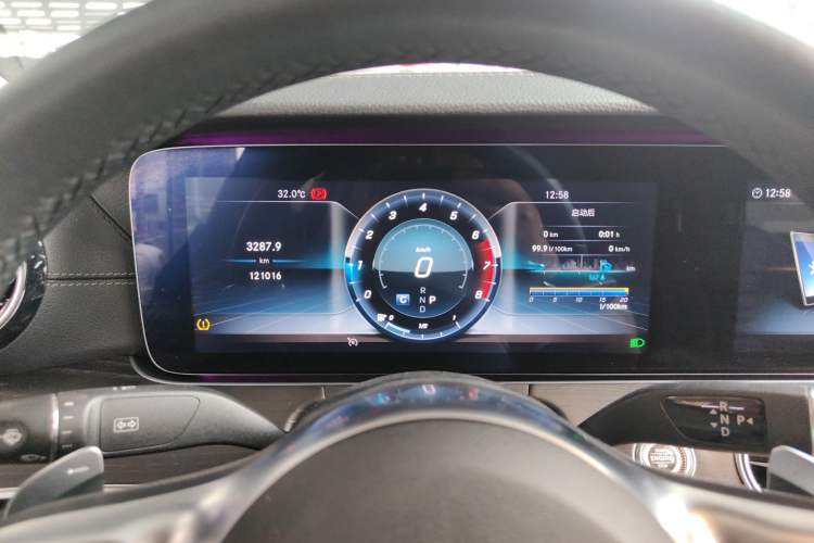 Used Mercedes-Benz E-Class 2019 Restyled E 300 L Sporty and Stylish Edition
