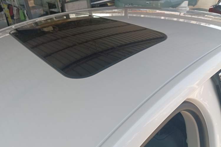 Used Ford Mondeo New Energy 2018 2.0 PHEV Smart-Controlled Fashion Edition China VI Standard