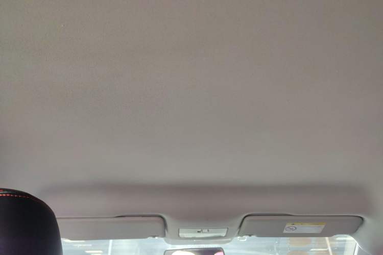 Used Volkswagen Jetta 2015 1.6L Manual Fashion Edition