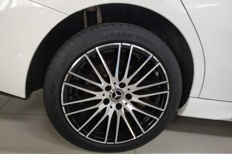 Used Mercedes-Benz C-Class 2023 Revised C 200 L Sport Edition
