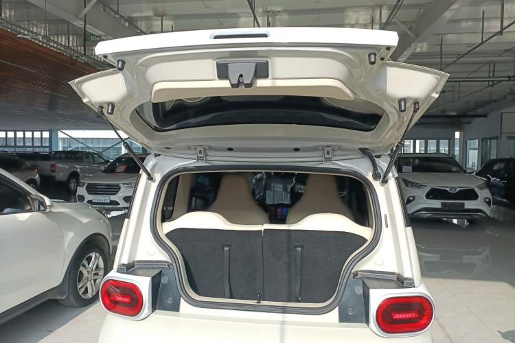 Used Wuling Hongguang MINIEV 2024 3rd Generation 215km Youth Edition