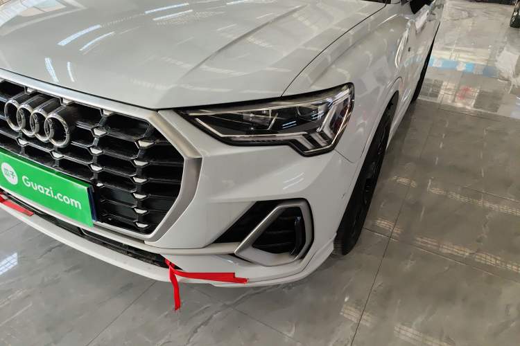 Used Audi Q3 2021 35 TFSI Fashion Dynamic Model
