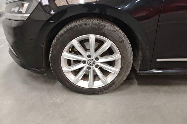 TDK.VehicleDetails.img