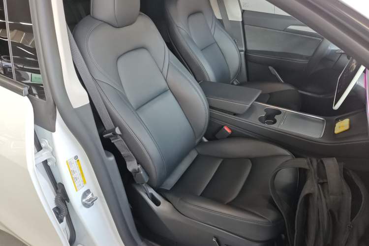 Used Tesla Model Y 2024 Rear-Wheel-Drive Version