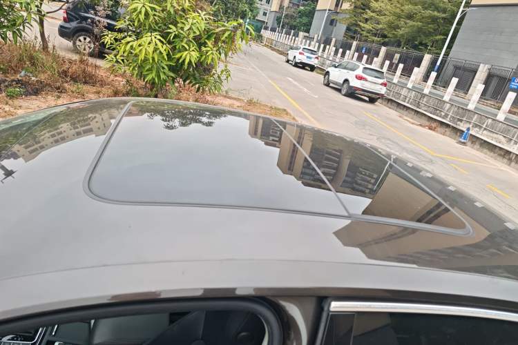 Used Volkswagen Magotan 2018 330TSI DSG Luxury Model
