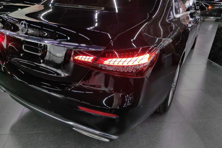 Used Mercedes-Benz E-Class 2021 Restyled E 300 L Luxury Edition
