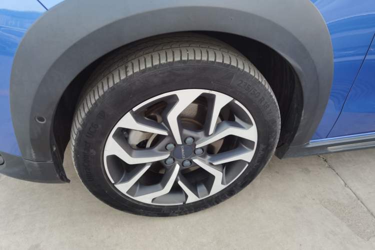 Used Lynk & Co 02 2018 2.0T DCT 4x4 Sport Pro Edition China V Standard