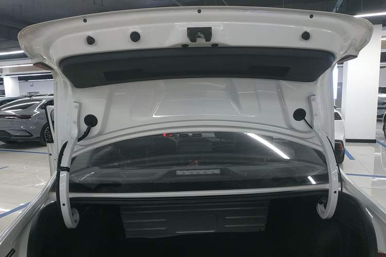 Used Volkswagen Santana 2019 1.5L Automatic Fashion Edition China VI