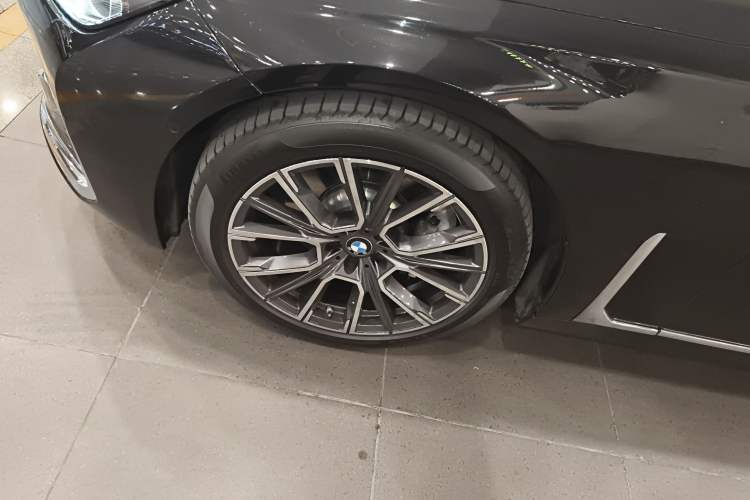 Used BMW 7 Series 2021 730Li Luxury Package
