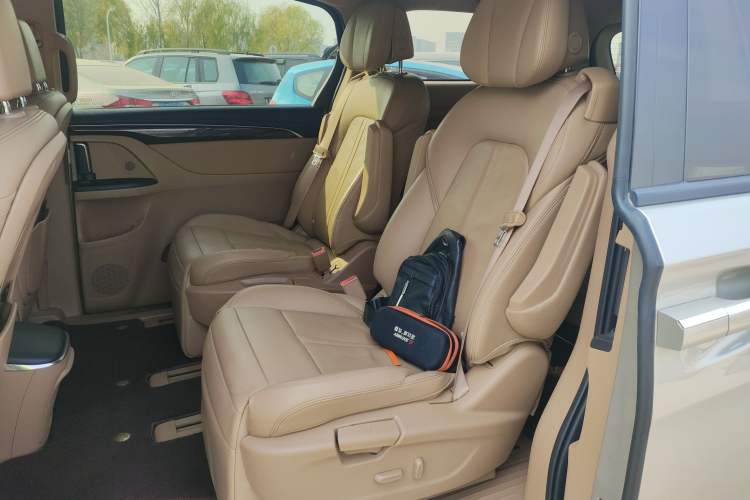 Used Buick GL8 2018 ES 28T Luxury Model China VI Standard
