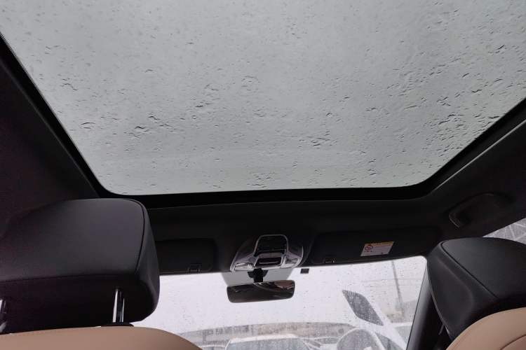 Used Geely Auto icon 2023 1.5TD Chocolate Smoothie Edition
