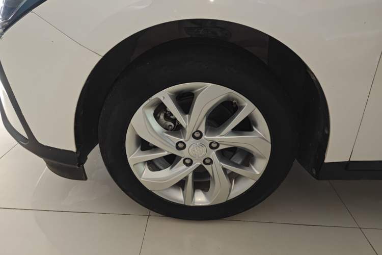 Used Buick Velite 6 2023 430km Range Commuter Version
