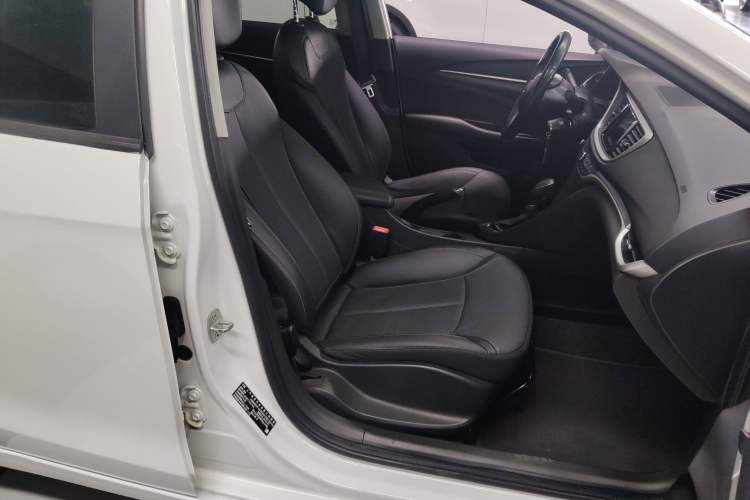 Used Buick GT 2019 18T Automatic Connected Elite Model China V Standard
