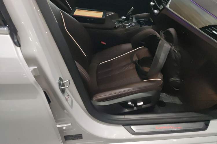 Used BMW 5 Series 2020 530Li Leading Edition Luxury Package
