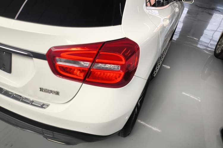 Used Mercedes-Benz GLA 2016 GLA 200 Fashion Model