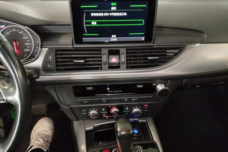 Used Audi A6L 2018 30th Anniversary Edition 35 TFSI Fashion Model
