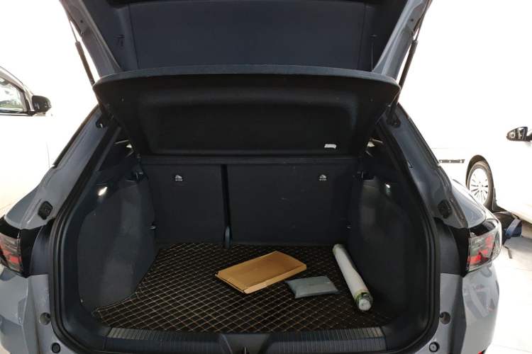 Used Volkswagen ID.4 CROZZ 2022 Standard Range PURE Edition
