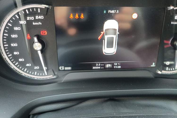 Used MG HS 2018 20T Automatic Two-Wheel Drive Hormone Passion Edition China V Standard