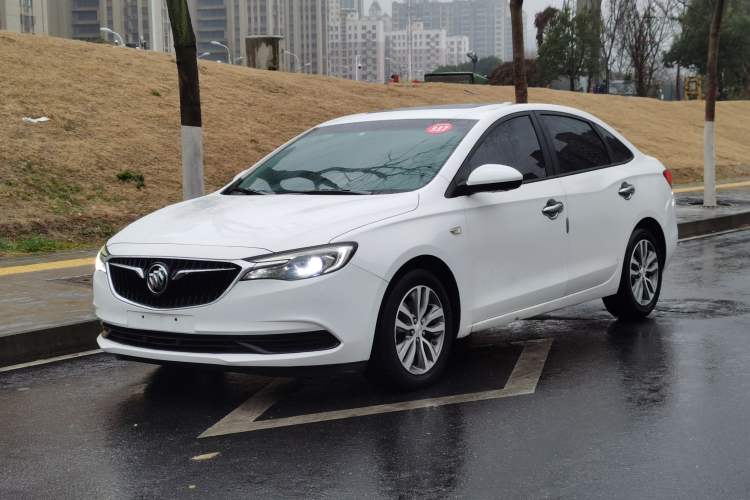 Used Buick GT 2018 18T Automatic Elite Model