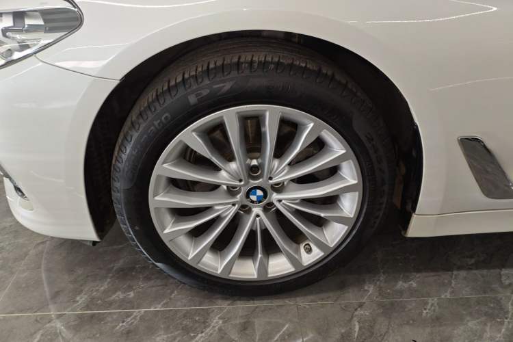 Used BMW 5 Series 2019 Facelifted 525Li Luxury Package