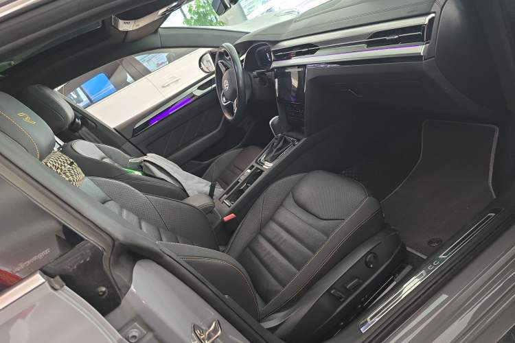 Used Volkswagen FAW-Volkswagen CC 2023 380TSI Striking Edition
