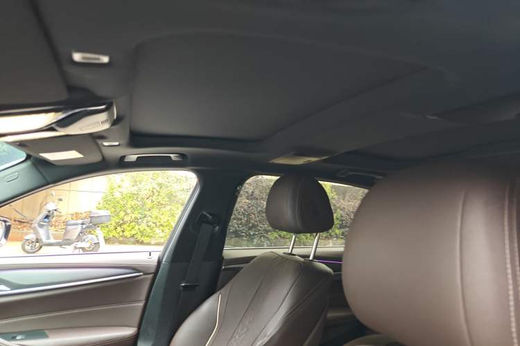 Used BMW 5 Series 2022 Restyled 530Li Leading Edition M Sport Package
