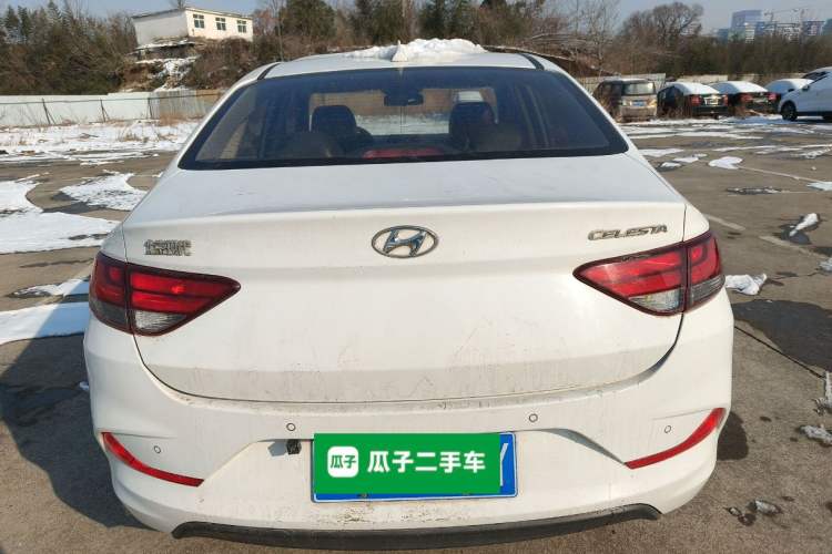Used Hyundai Celesta 2017 1.6L Automatic Enjoyment Version GLS