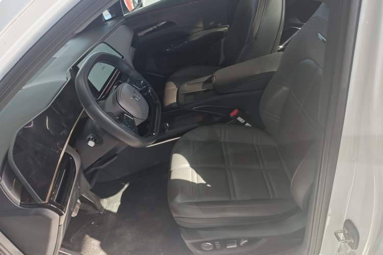 Used Hongqi EH7 2024 820 Pro
