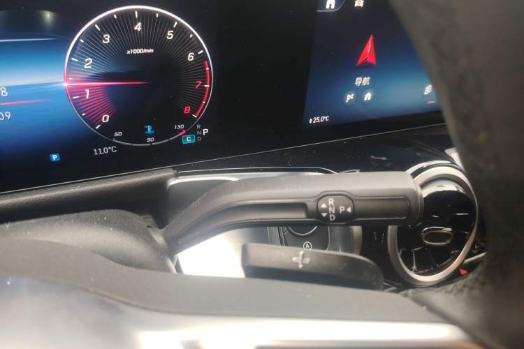 Used Mercedes-Benz GLB 2024-Year Restyled GLB 200 Dynamic Edition