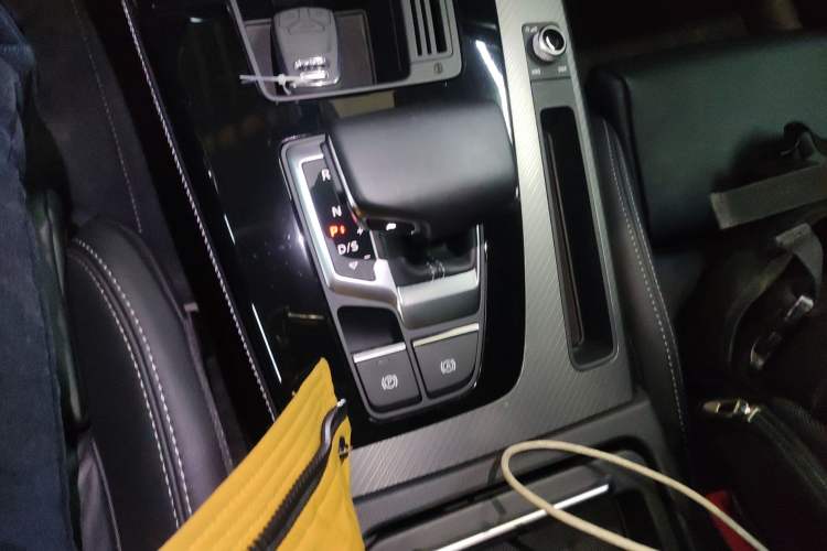 Used Audi Q5L 2022 45T Luxury Dynamic Model
