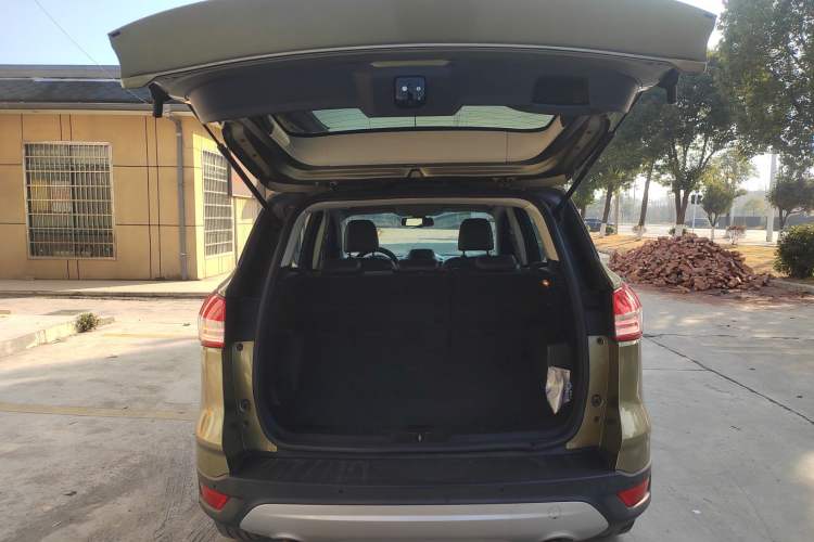 Used Ford Kuga 2015 1.5L GTDi Two-Wheel Drive Fashion Edition