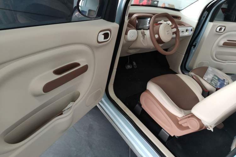 Used Bestune Pony 2026 Model 222km Shining Horse