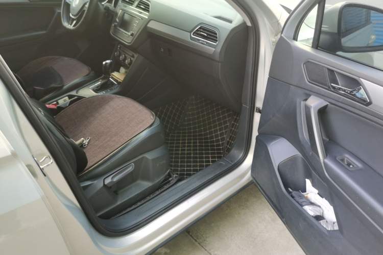 Used Volkswagen Tiguan L 2018 330TSI Automatic Two-Wheel Drive Luxury Edition
