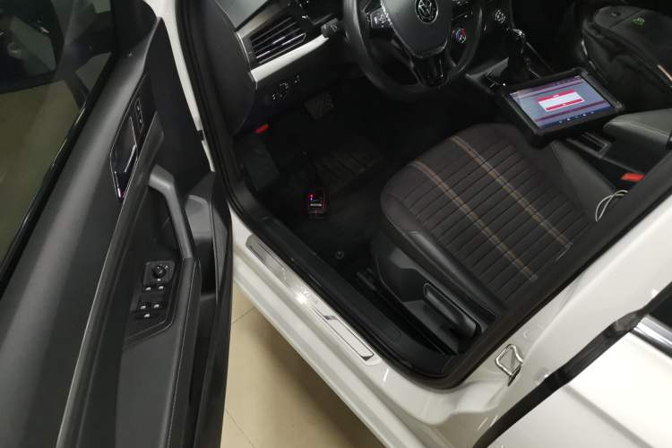 Used Volkswagen Lavida 2022 280TSI DSG Comfort Edition
