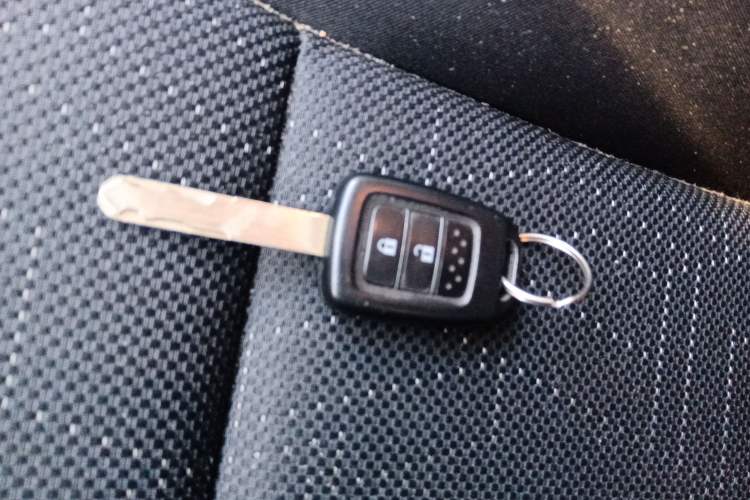 Used Honda Fit 2014 1.5L LX Manual Comfort Model
